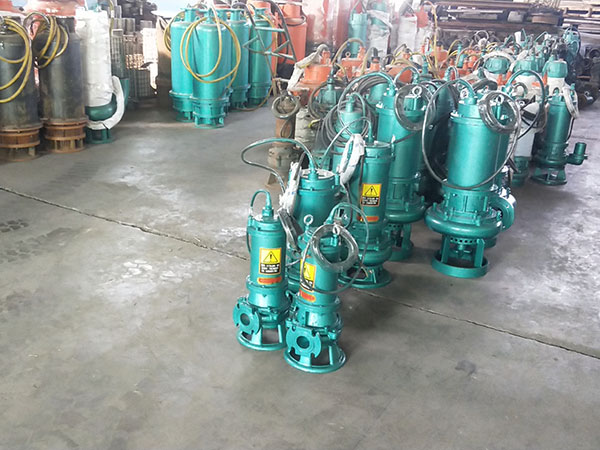 BQS矿用潜水泵系列